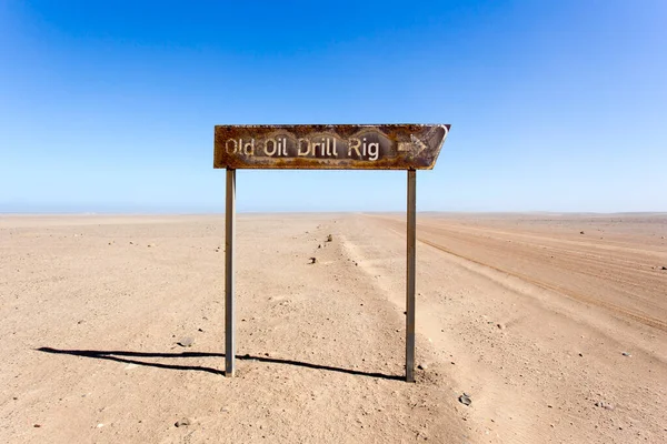 Costa Esqueleto Namíbia Agosto 2018 Velho Sinal Plataforma Perfuração Petróleo — Fotografia de Stock