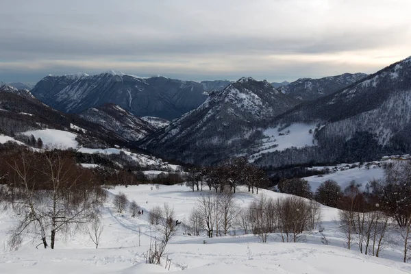 Val Cavargna, İtalya 'da kış manzarası fotoğrafı
