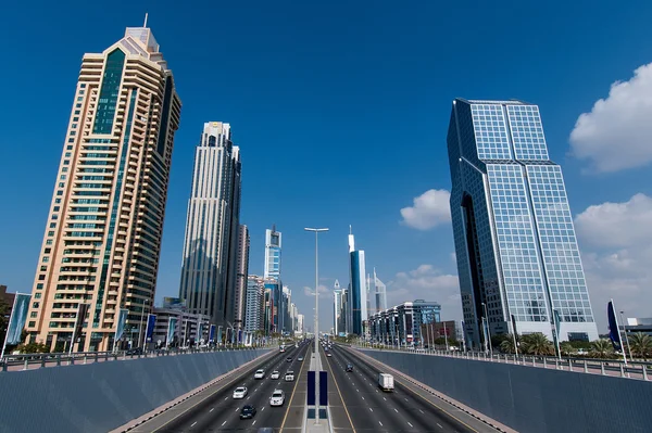 Wolkenkratzer in Dubai — Stockfoto