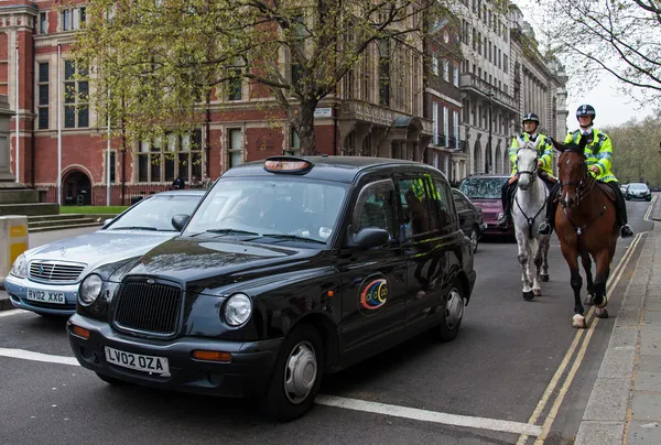 Londýnský taxík — Stock fotografie