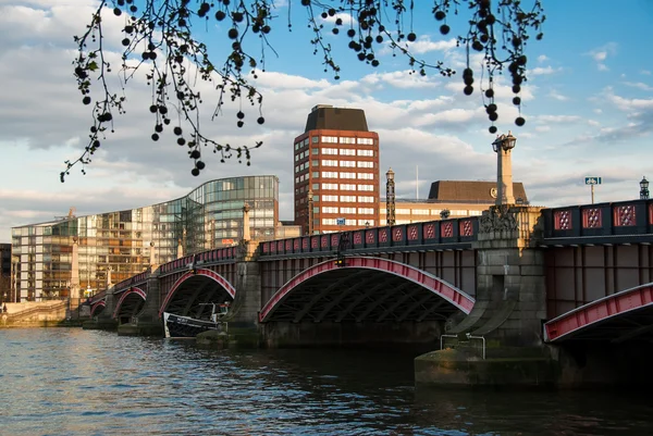 兰贝斯在英国伦敦桥 — 图库照片