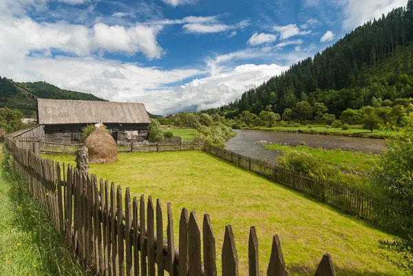 Farmhouse in Romania — Stock Photo, Image