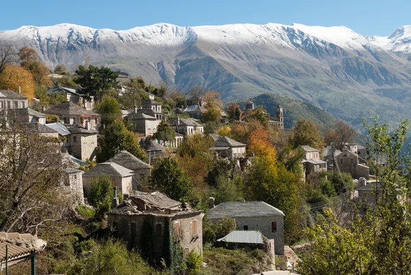Yunanistan'da geleneksel köy — Stok fotoğraf