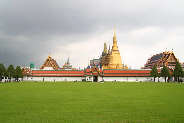 タイのバンコクにあるワット カイュー寺院のランドマークの眺め — ストック写真