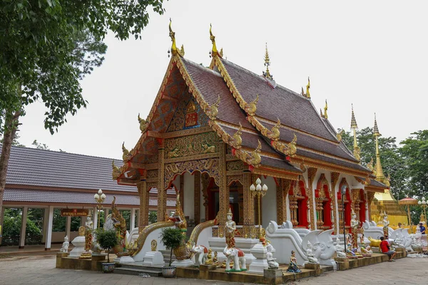Chiang Rai Thailand Červenec 2020 Hlavní Žvýkat Wat Phra Doi — Stock fotografie