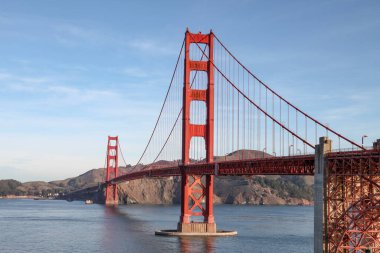 Golden Gate Köprüsü 'nün ünlü manzarası. San Francisco, California, ABD
