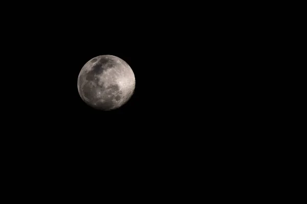 Feche Lua Cheia Céu Negro — Fotografia de Stock