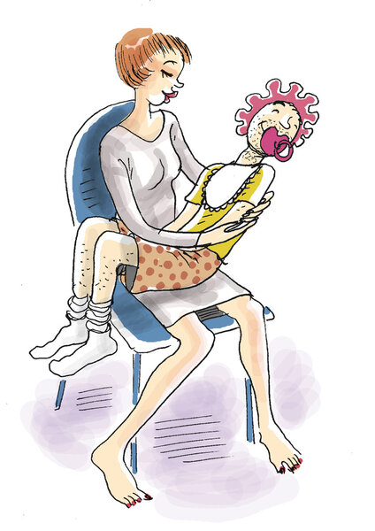 Мужчина притворяется ребенком.
