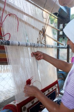 traditionele tapijt maker