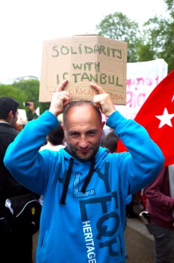 Türk protestocu