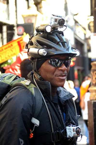 Londra motorcu