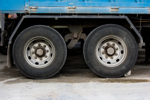 Jant ve lastik, kamyon ve treyler