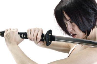 elinde bir kılıç katana sert bir görünüm ile kız
