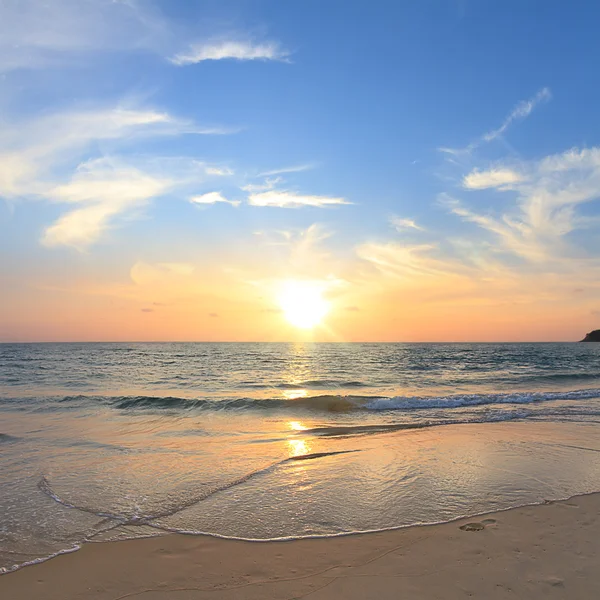 Beautiful tropical beach — Stock Photo, Image