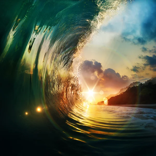 Spiaggia tropicale di palme — Foto Stock