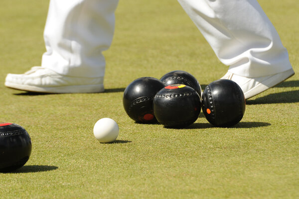Lawn bowls