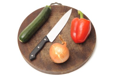 doğrama tahtasındaki sebzeler