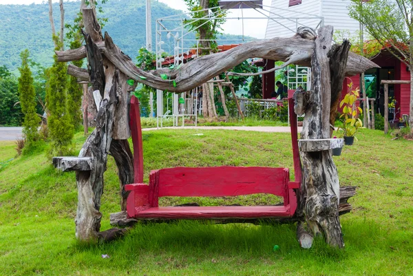 Kırmızı boş ahşap Bahçe swing tezgah Bahçe veya park
