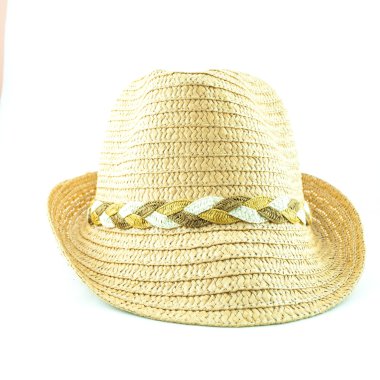 modern hasır hasır şapka beyaz zemin üzerine izole