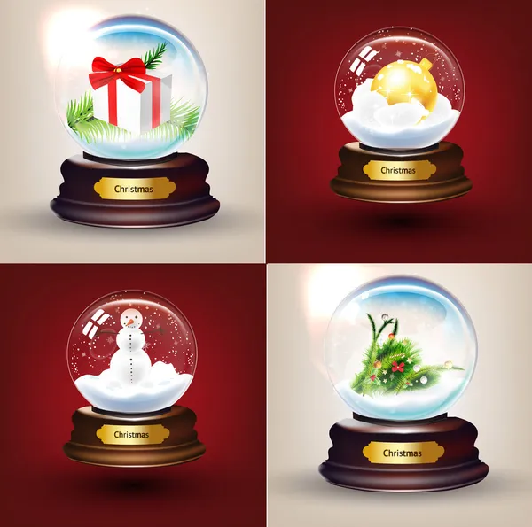 Bola de nieve de cristal de Navidad con bolas, regalo, árbol de piel y muñeco de nieve — Vector de stock