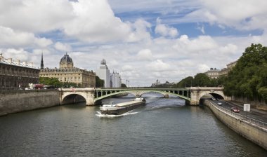 seine Nehri