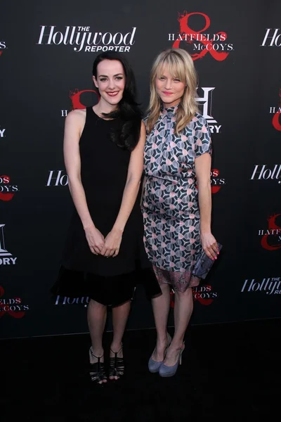 Jena Malone, Lindsay Pulsipher — Stockfoto