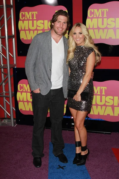 Mike Fisher and Carrie Underwood — Stock Photo, Image