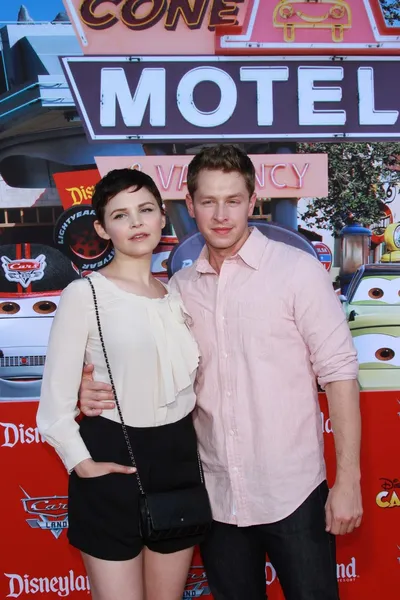 Ginnifer Goodwin, Josh Dallas — Stockfoto