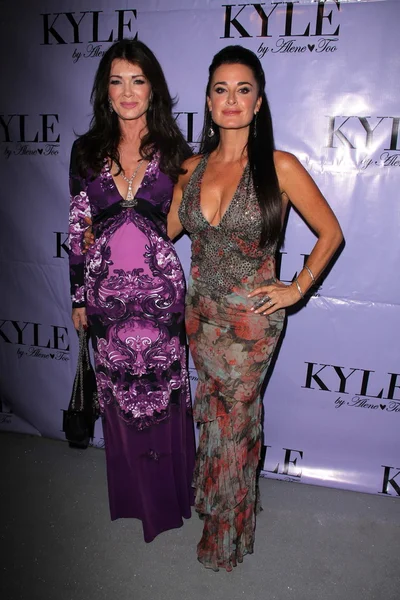 Lisa Vanderpump, Kyle Richards — Stock Photo, Image