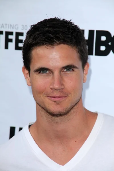 Robbie Amell — Stock Photo, Image