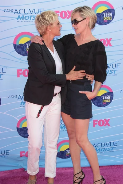 Ellen Degeneres y Portia de Rossi — Foto de Stock