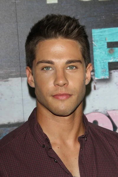 Dean Geyer — Stockfoto