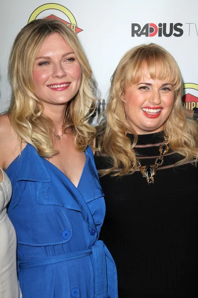 Kirsten Dunst, Rebel Wilson — Stockfoto