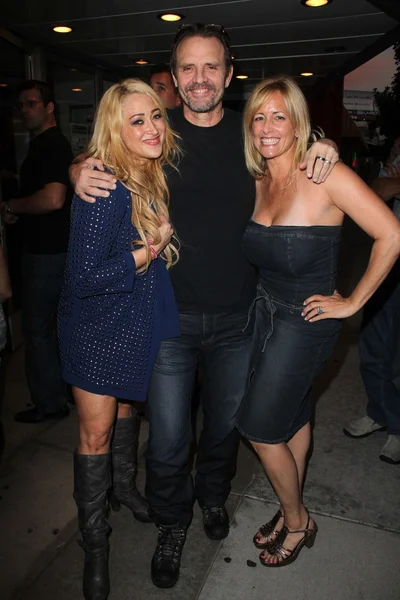 Jennifer Blanc, Michael Biehn, Lorraine Ziff — Stockfoto