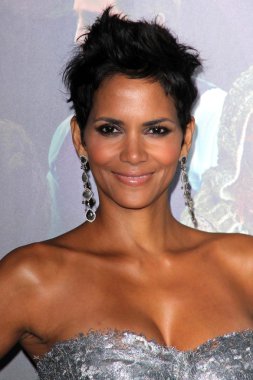 Halle berry