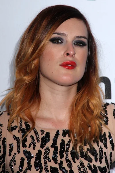 Rumer willis op amfars inspiratie gala los angeles, milk studios, los angeles, ca 10-11-12 — Stockfoto