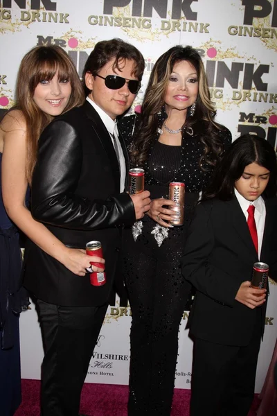 Paris Jackson, Prince Jackson, La Toya Jackson at the Mr. Pink Ginseng Drink Launch Party, Beverly Wilshire Hotel, Beverly Hills, CA 10-11-12 — 스톡 사진
