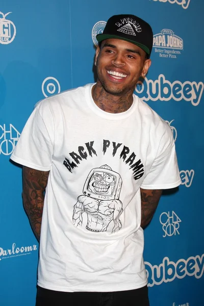 Chris Brown à la fête de lancement de la chaîne Chris Brown, emplacement privé, Los Angeles, CA 10-20-12 — Photo