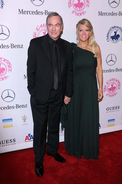 Neil Diamond di acara HUT ke-26 dari Hope Ball, Beverly Hilton, Beverly Hills, CA 10-20-12 — Stok Foto