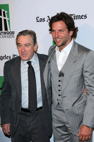 Robert DeNiro and Bradley Cooper at the 16th Annual Hollywood Film Awards Gala, Beverly Hilton Hotel, Beverly Hills, CA 10-22-12 — Stock Photo, Image