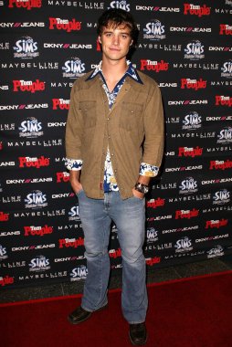Joshua Snyder
