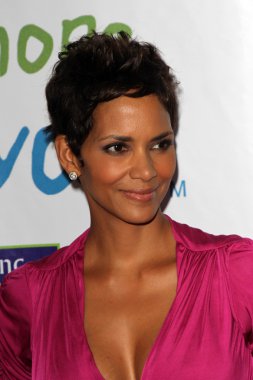 Halle berry