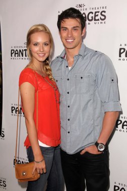 adam gregory, shrek müzikal - los angeles açılış gecesi, pantages tiyatro, hollywood, ca 07-13-11