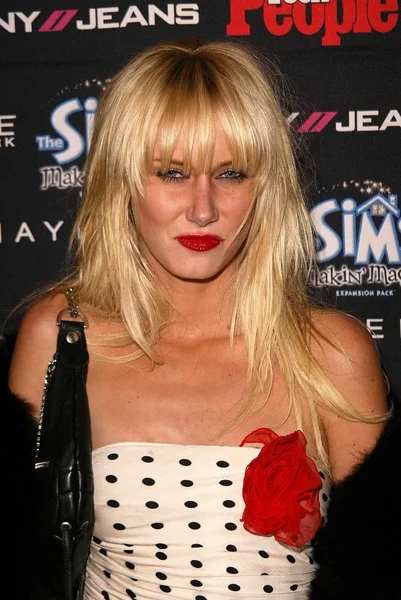 Kimberly Stewart at the Teen 2003 Artist Of The Year and AMA After-Party, Avalon, Hollywood, CA 11-16-03 — Stock Photo, Image