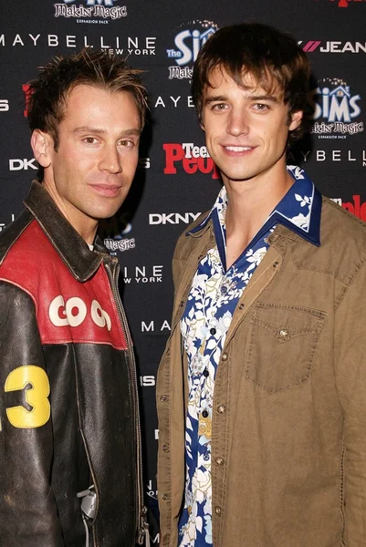 Devon Michael Jones et Joshua Snyder — Photo