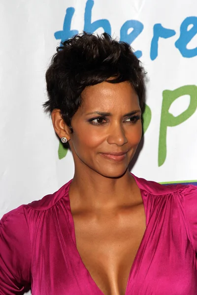 Halle berry — Stockfoto