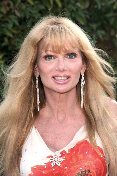 Laurene Landon at the 37th Annual Saturn Awards, Castaway, Burbank, CA. 06 — Stockfoto