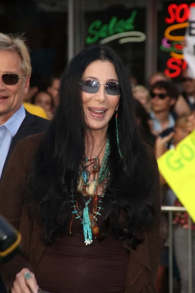 Cher no "Zookeeper" Premiere — Fotografia de Stock