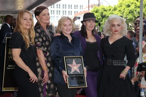 Charlotte Caffey, Belinda Carlisle, Gina Schock, Kathy Valentine and Jane W — Stock Photo, Image