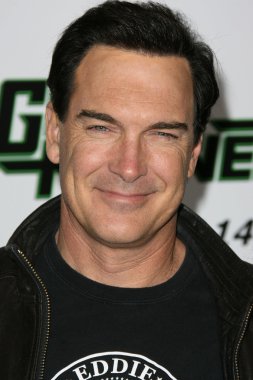 Patrick Warburton 